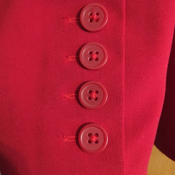 Classic Blazer - Picture 7 of 12